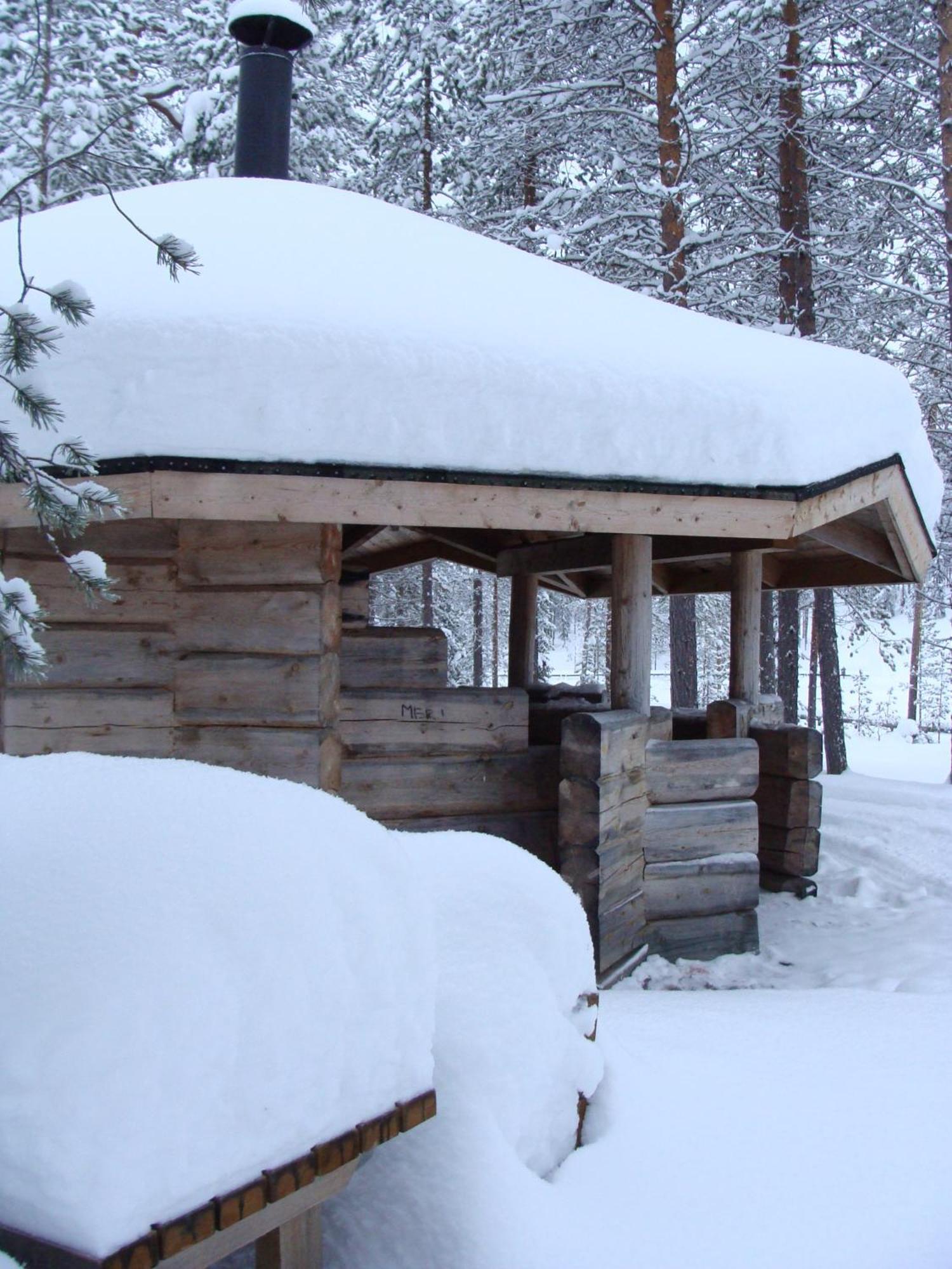 Sallainen Panvillage Exterior photo